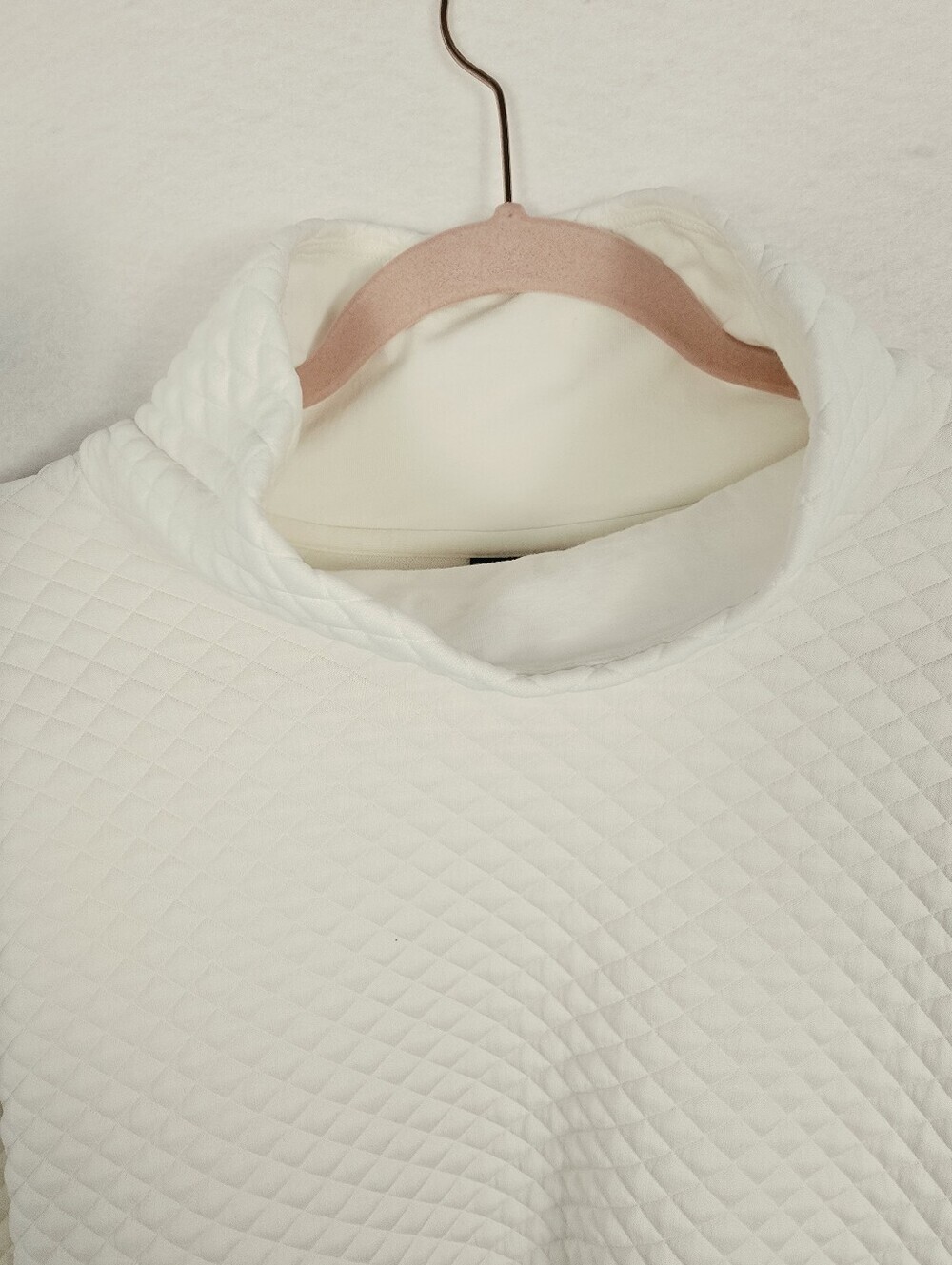 New Balance Quilted Ivory L Sleeve Mock Turtleneck Pull Over Sweatshirt Ladies M - Picture 9 of 12